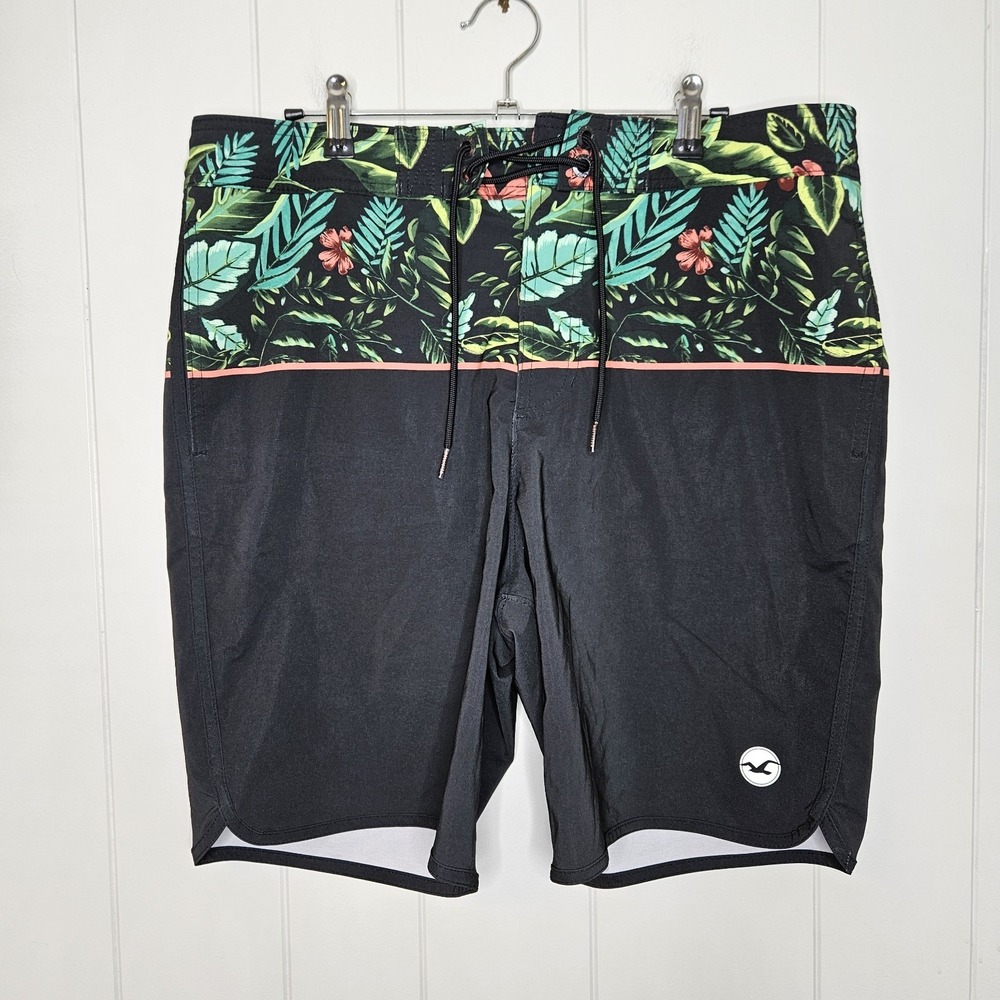 Hollister California Mens Swim Trunks Size 34 With Pockets